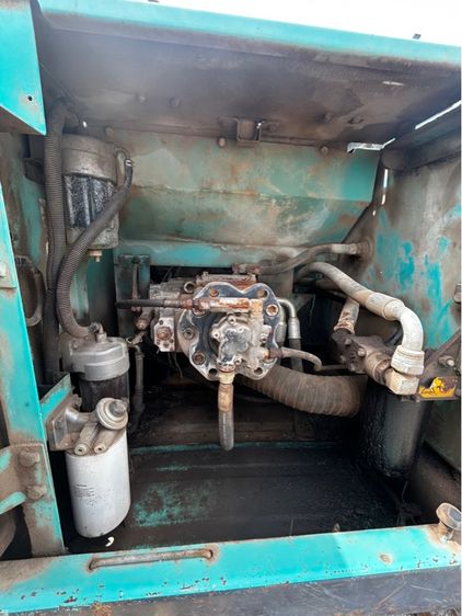 ขายรถแบคโฮ KOBELCO รุ่น SK200-8 Super รูปที่ 8