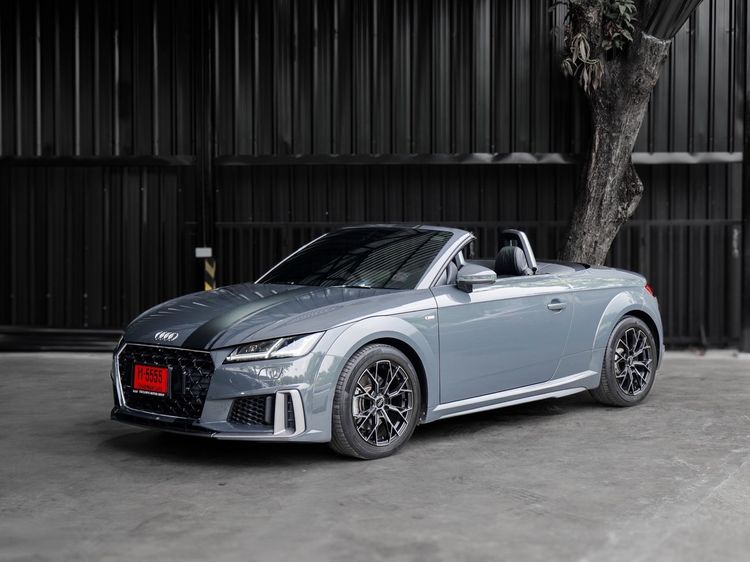 Audi Audi TT  2020 2.0 TFSI Quattro S Line 4WD Sedan เบนซิน ไม่ติดแก๊ส เกียร์อัตโนมัติ เทา รูปที่ 4