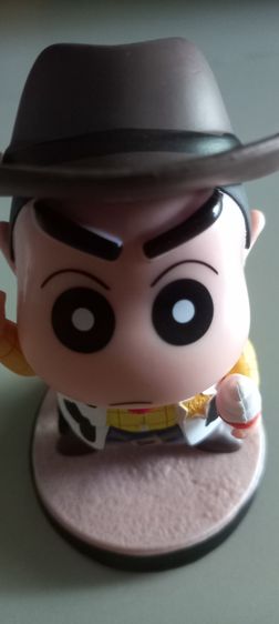 ตุ๊กตุ่นชินจัง