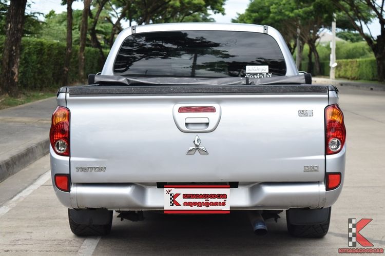 Mitsubishi Triton 2013 2.5 GLX Pickup ดีเซล ไม่ติดแก๊ส เกียร์ธรรมดา บรอนซ์เงิน รูปที่ 4