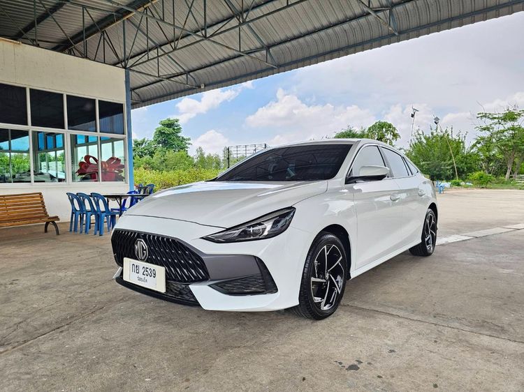 รถ MG MG5 1.5 X สี ขาว