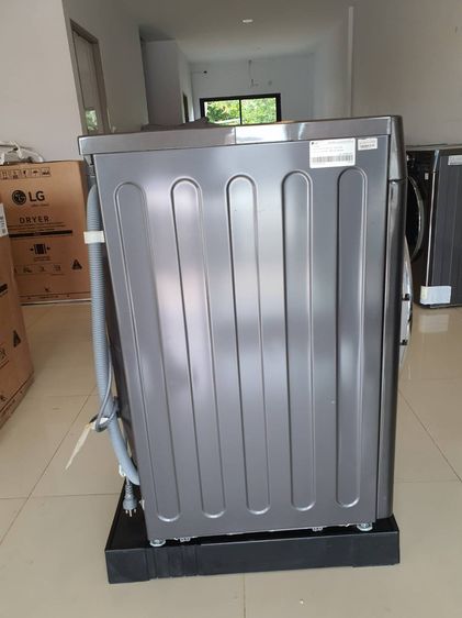 เครื่องซักผ้าฝาหน้า LG FV1450S2B  10.5 KG. รูปที่ 4