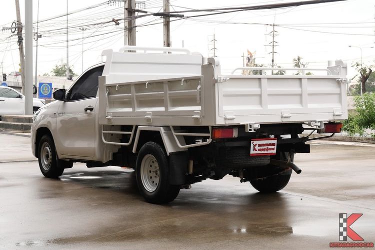 Toyota Hilux Revo 2023 2.4 Entry Pickup ดีเซล ไม่ติดแก๊ส เกียร์ธรรมดา ขาว รูปที่ 3