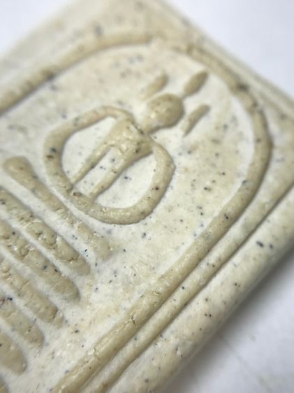 พระสมเด็จวัดเกศ7ชั้นเนื้อขาวมวรสารเยอะมาก รูปที่ 6