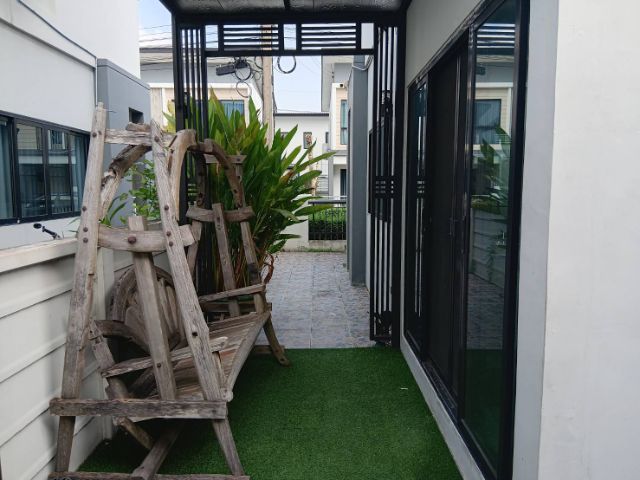 ตกแต่งครบ 2017 ขายบ้านแฝด (หลังเดี่ยว) 2 ชั้น 35 ตรว. 3 ห้องนอน 3 ห้องน้ำ   เจ้าของขายเอง. ราคา 3.9 ล้านบาท สนใจติดต่อ 0946858010 คุณ โย รูปที่ 3