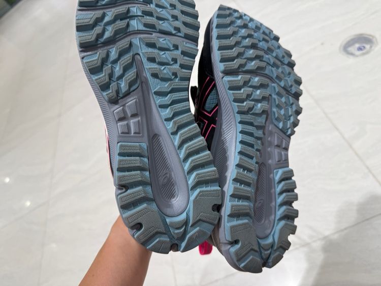 รองเท้า ASICS รูปที่ 3