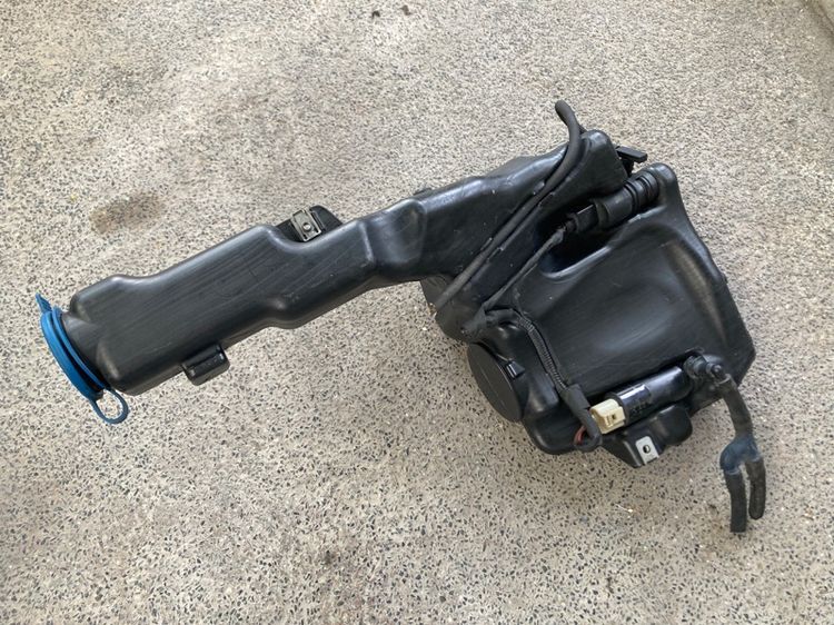 Benz W212 ของแท้ มือสอง พัดลมไฟฟ้า หม้อน้ำ รังผึ้งแอร์ คานหน้า โครงกันชนหน้า airbag sensor รูปที่ 10