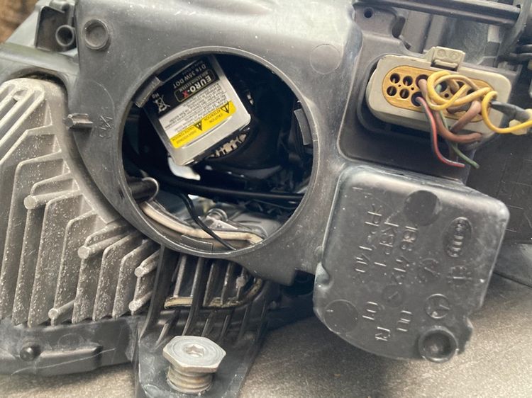 ไฟหน้า ไฟท้าย ไฟเบรก Benz W212 ของแท้ มือสอง E250 E300 E200 Parking sensor รูปที่ 12