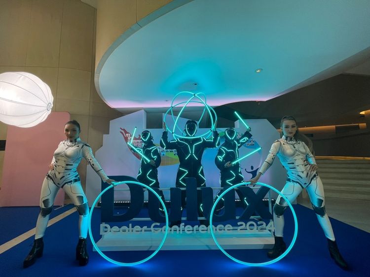 รับงานแสดงโชว์ LED  คุมด้วยระบบซิงก์กับเพลงพร้อมกับอุปกรณ์สุดอลัง รูปที่ 7