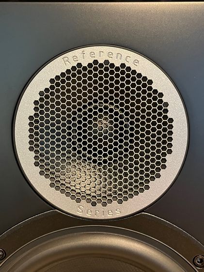 ELAC DBR-62 มือ1 รูปตัวอย่างถ่ายจากตัวโชว์ ตัวที่ขายเป็นของใหม่ ในกล่องไม่เคยแกะครับ พร้อมใบประกัน1ปี ร้านปิยะนัส สีดำลายไม้สวยๆ รูปที่ 15