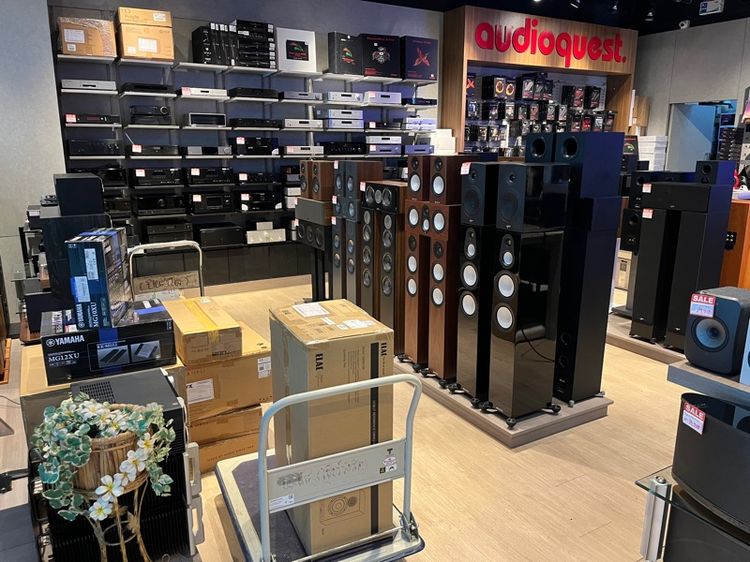 ELAC DBR-62 มือ1 รูปตัวอย่างถ่ายจากตัวโชว์ ตัวที่ขายเป็นของใหม่ ในกล่องไม่เคยแกะครับ พร้อมใบประกัน1ปี ร้านปิยะนัส สีดำลายไม้สวยๆ รูปที่ 5