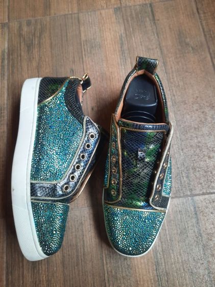 รองเท้ามือสอง Christian Louboutini Python แท้มือสอง