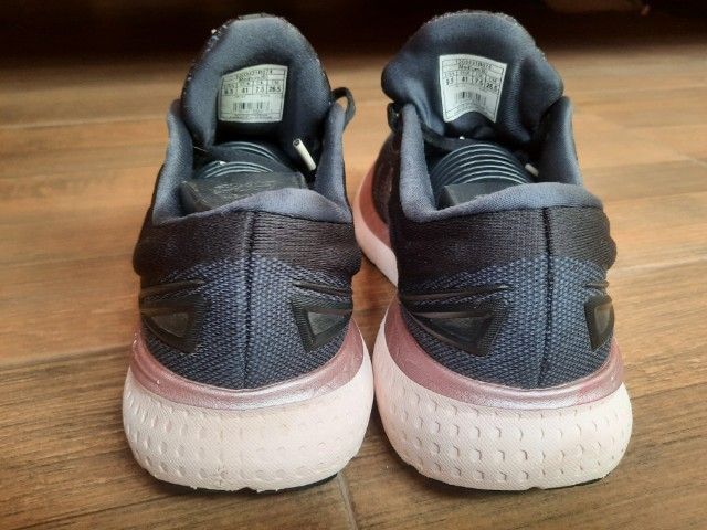 รองเท้าวิ่ง BROOKS GLYCERIN 19แท้มือสอง รูปที่ 5