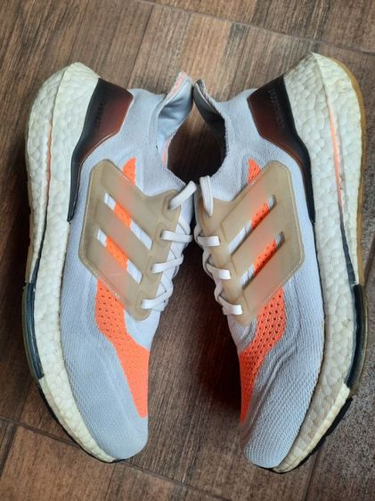 รองเท้ามือสอง Adidas Ultraboost 21แท้มือสอง รูปที่ 3
