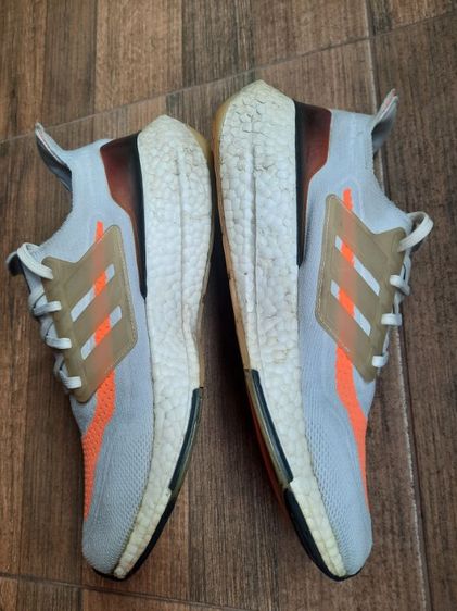 รองเท้ามือสอง Adidas Ultraboost 21แท้มือสอง รูปที่ 2
