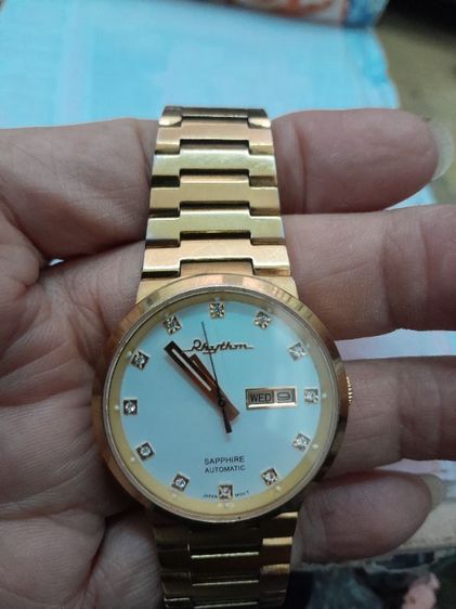 นาฬิกาชายRhythm 2กษัตริย์ สภาพดีเดินปกติ เจ้าของซื้อมา5พันกว่า