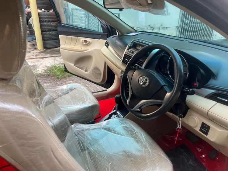 Toyota Vios 2016 1.5 E Sedan เบนซิน ไม่ติดแก๊ส เกียร์อัตโนมัติ ดำ รูปที่ 4