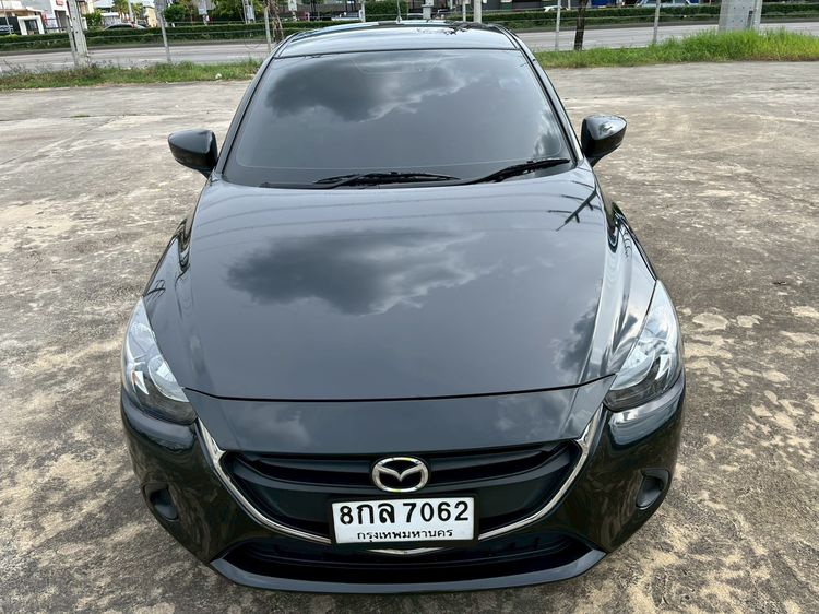 Mazda Mazda 2 2019 1.3 Skyactiv-G Sedan เบนซิน ไม่ติดแก๊ส เกียร์อัตโนมัติ ดำ รูปที่ 3