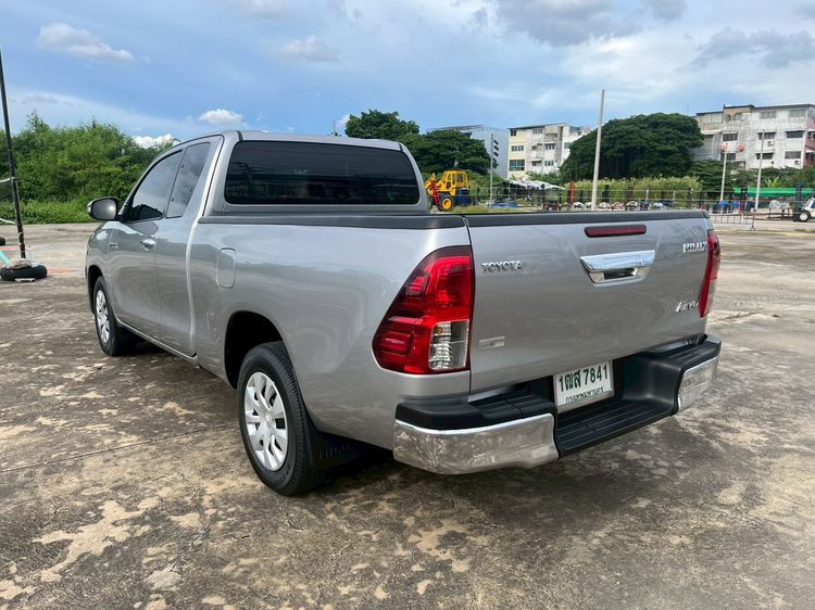 Toyota Hilux Revo 2016 2.4 J Pickup ดีเซล ไม่ติดแก๊ส เกียร์ธรรมดา บรอนซ์เงิน รูปที่ 4