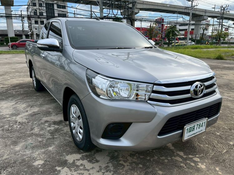 Toyota Hilux Revo 2016 2.4 J Pickup ดีเซล ไม่ติดแก๊ส เกียร์ธรรมดา บรอนซ์เงิน รูปที่ 3
