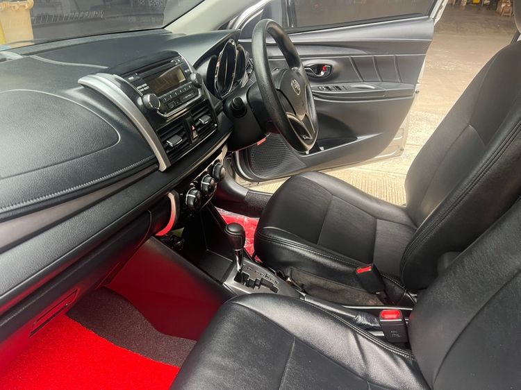 Toyota Vios 2015 1.5 E Sedan เบนซิน ไม่ติดแก๊ส เกียร์อัตโนมัติ เทา รูปที่ 4