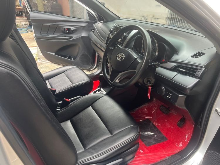 Toyota Vios 2015 1.5 E Sedan เบนซิน ไม่ติดแก๊ส เกียร์อัตโนมัติ เทา รูปที่ 3