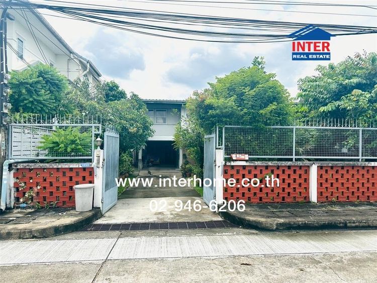 บ้านเดี่ยว 2 ชั้น 104 ตร.ว. หมู่บ้านมิตรภาพ ล็อค 4 ซอยอ่อนนุช46 ถนนสุขุมวิท 77 ถนนอ่อนนุช เขตสวนหลวง กรุงเทพมหานคร