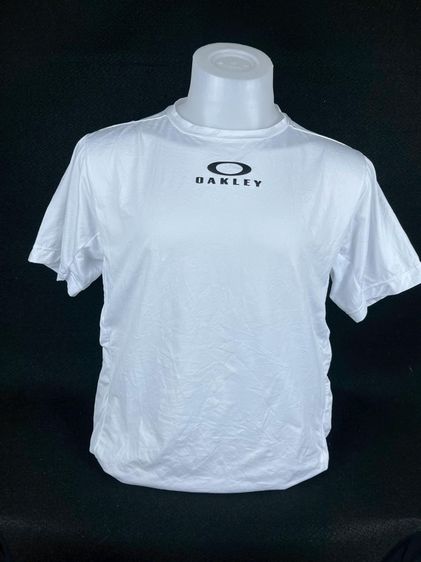 ขาว แขนสั้น อื่นๆ อื่นๆ เสื้อยืด OAKLEY แท้ 💯 size L ขนาด อก 21 ยาว 28 นิ้ว สภาพใหม่มาก ทรงสวย เนื้อผ้ายืดหยุ่นดีระบายอากาศดีมาก หายากน่าสะสมครับ