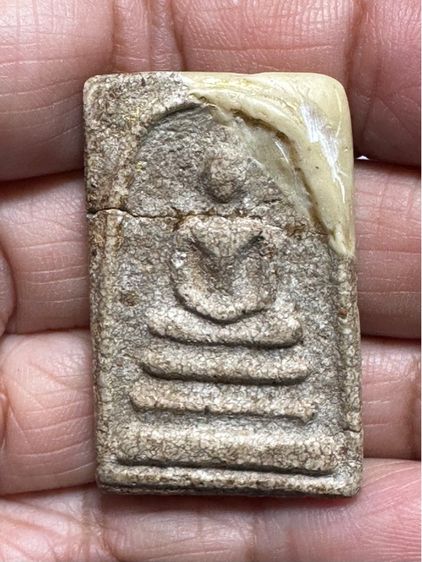 🙏พระสมเด็จพิมพ์ใหญ่ เนื้อเก่ามีมวลสาร ซ่อมเดิม