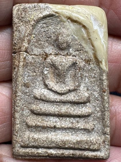 🙏พระสมเด็จพิมพ์ใหญ่ เนื้อเก่ามีมวลสาร ซ่อมเดิม รูปที่ 10