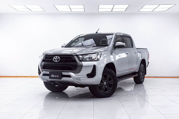 รถ Toyota Hilux Revo Double Cab 2.4 Entry Prerunner สี เทา