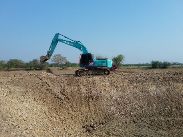 รับถมที่ ขุดบ่อ วางท่อ  รูปที่ 10