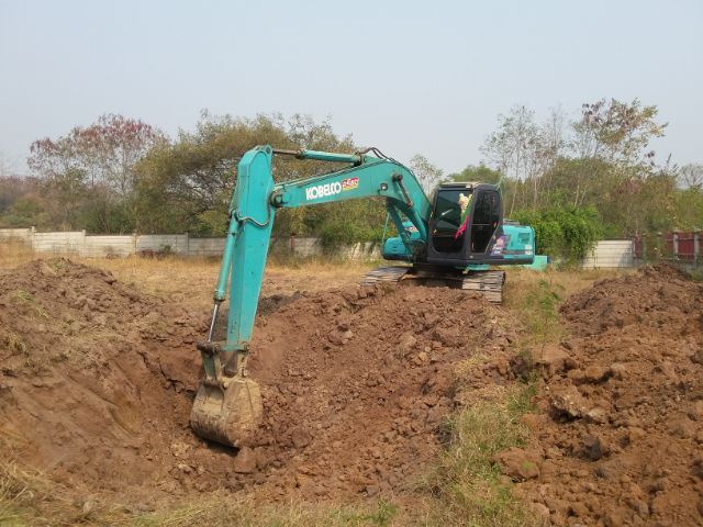 รับถมที่ ขุดบ่อ วางท่อ  รูปที่ 9