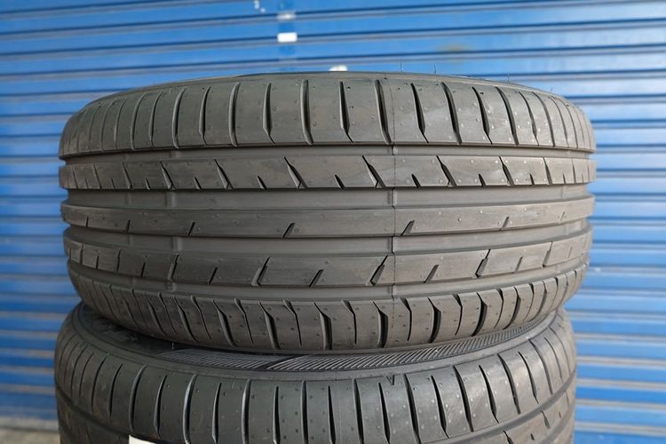 🚩 ยางใหม่ Toyo รุ่น Proxes Sport ขนาด 215 45R18 ปี23 รูปที่ 3