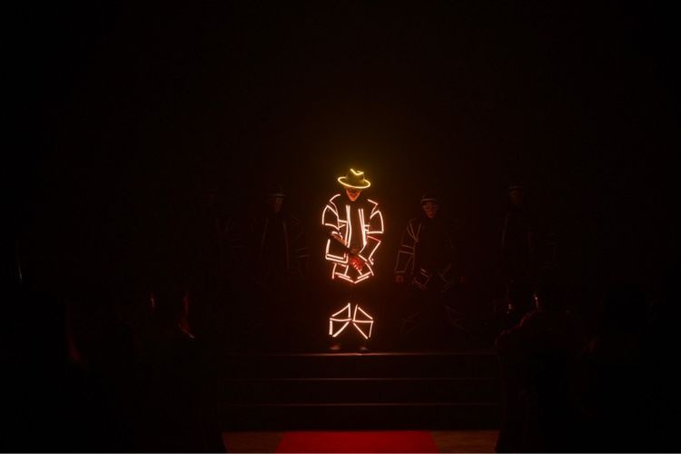 รับแสดงโชว์ neon hiphop ปารตี้ รูปที่ 11