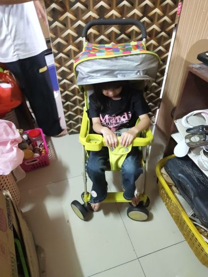 รถเข็นเด็ก