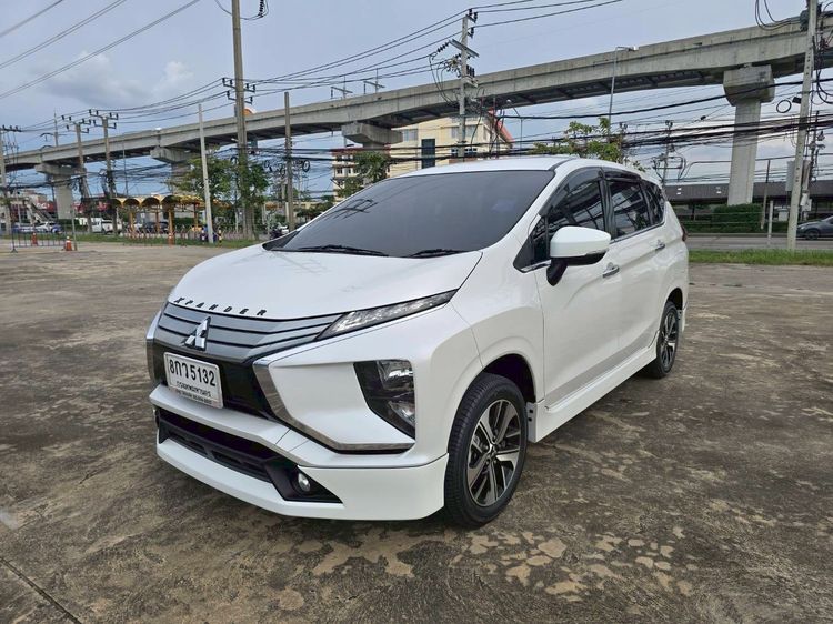 รถ Mitsubishi Xpander 1.5 GT สี ขาว