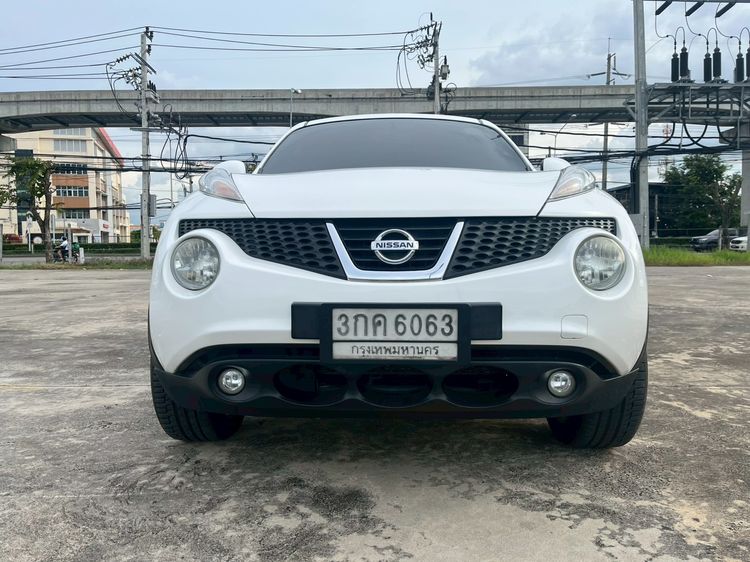 Nissan Juke 2014 1.6 E Utility-car เบนซิน ไม่ติดแก๊ส เกียร์อัตโนมัติ ขาว รูปที่ 3