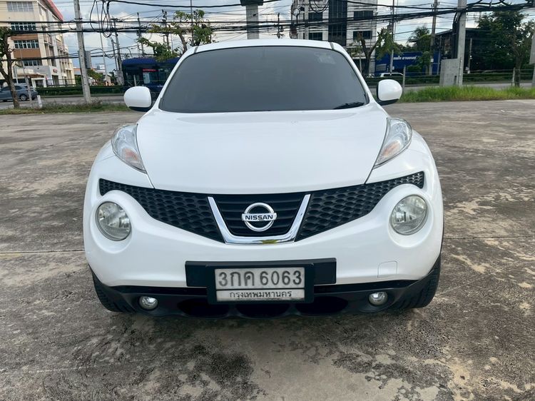 Nissan Juke 2014 1.6 E Utility-car เบนซิน ไม่ติดแก๊ส เกียร์อัตโนมัติ ขาว รูปที่ 2
