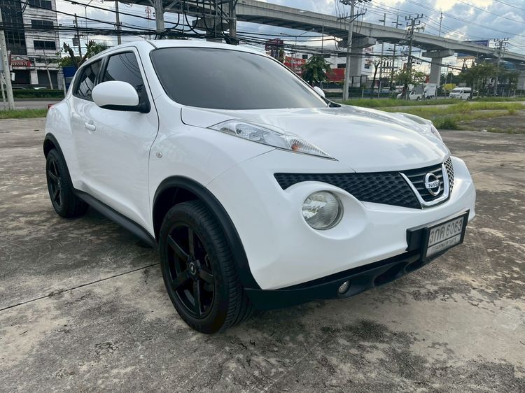 Nissan Juke 2014 1.6 E Utility-car เบนซิน ไม่ติดแก๊ส เกียร์อัตโนมัติ ขาว รูปที่ 4