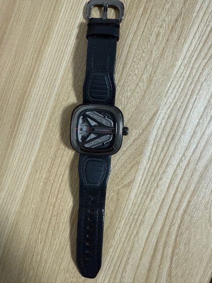 นาฬิกา sevenfriday