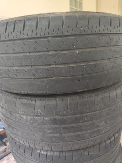 ขายยางรถยนต์บริดสโตน มือสอง 215 60 17 ปี 2023 ขายตามสภาพดังรูป มีปะสตรีม1เส้น นัดรับได้ที่ลาดพร้าว 101 กทม. รูปที่ 10