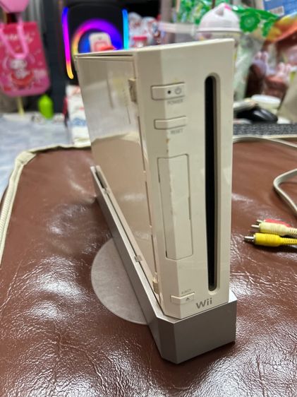 เครื่องเกมส์นินเทนโด เชื่อมต่อไร้สายได้ เครื่องเล่นเกม Nintendo wii