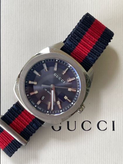GUCCI GG2570 Blue Dial 41 mm Blue and Red Nylon Watch YA142303 รูปที่ 5