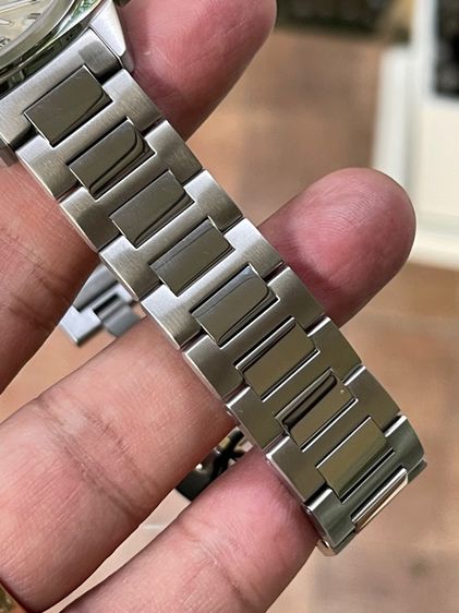 GUCCI GG2570 37 mm Silver Dial Quartz Men’s Watch Swiss Watch YA142402 รูปที่ 11