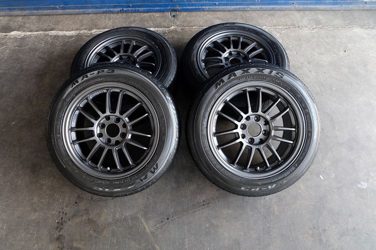 🚘 ล้อแต่ง RE30 4รู100-114 15 นิ้ว  + ยาง  Maxxis 185 60R15 ปี22