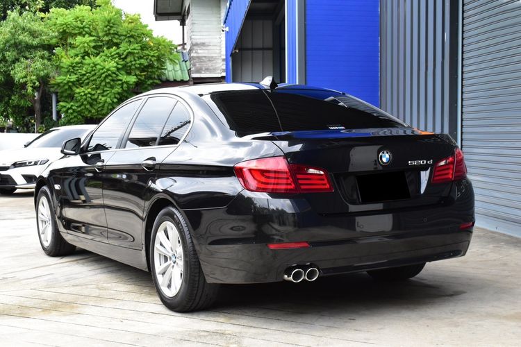 BMW Series 5 2012 520d Sedan ดีเซล เกียร์อัตโนมัติ ดำ รูปที่ 3