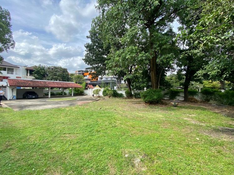 ขายที่ดินพร้อมสิ่งปลูกสร้าง แปลงสวย ขนาด 469 ตรว. ทำเลทองใจกลางเมือง ใกล้พระราม9 ติดถนนศรีวรา-ทาวน์อินทาวน์ รูปที่ 3