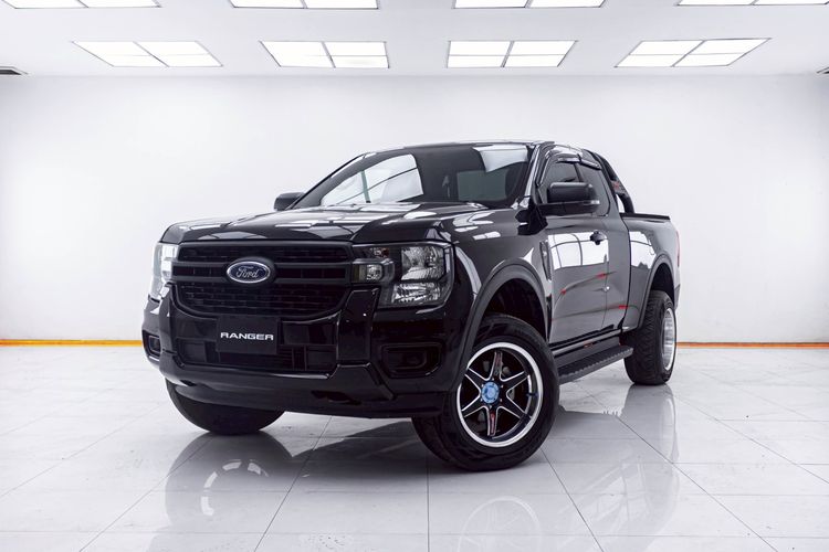 รถ Ford Ranger 2.0 Hi-Rider XL+ สี ดำ