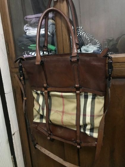 กระเป๋าburberry แท้ รูปที่ 4